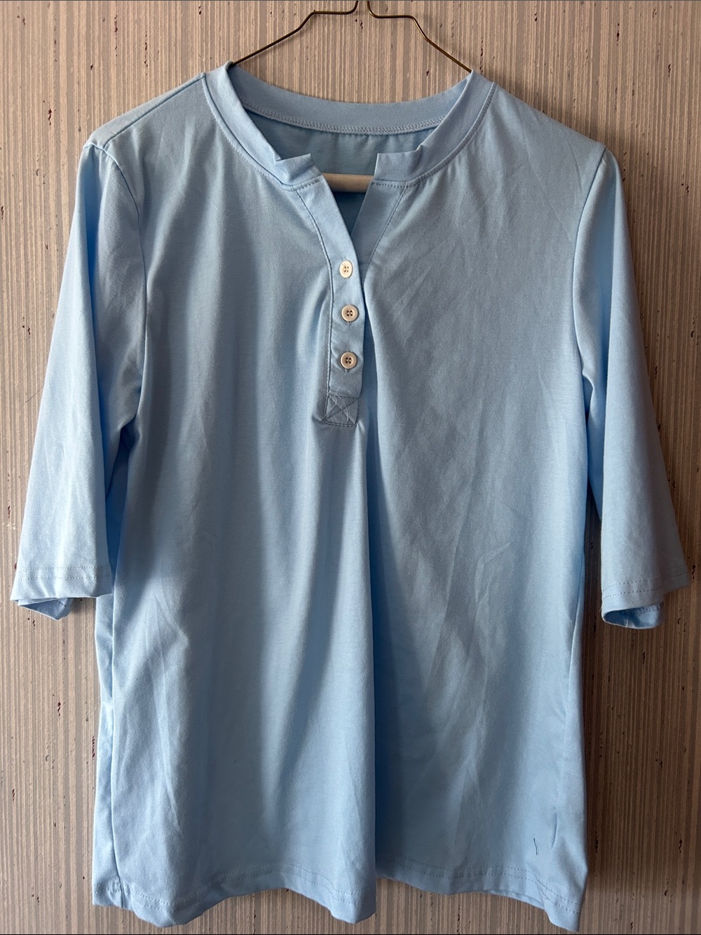Sunshineoff V-Neck Top